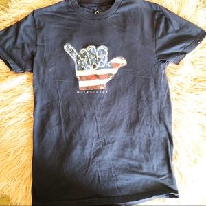 QUICKSILVER l medium hang ten flag tee
